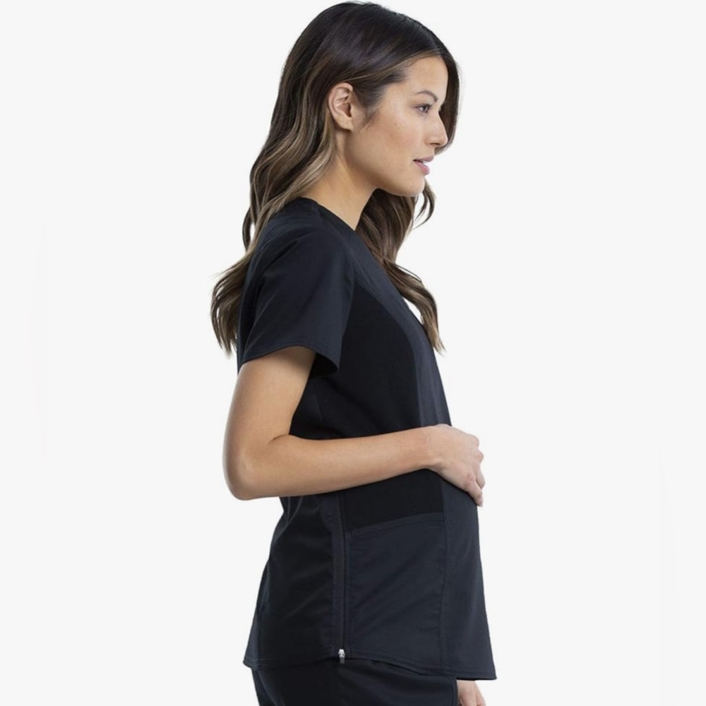 Cherokee Maternity Black Scrub Top - medium